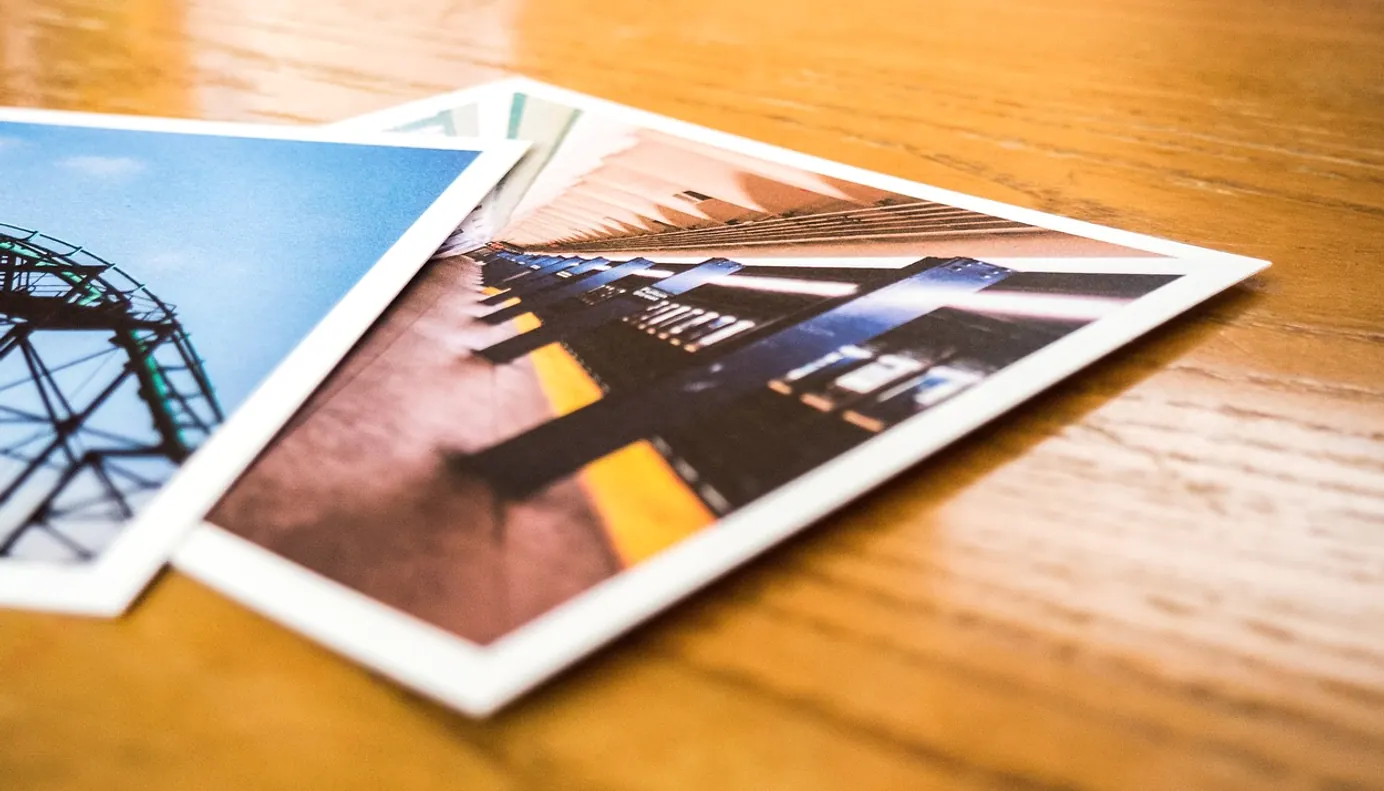 Pictures, photos and photographs