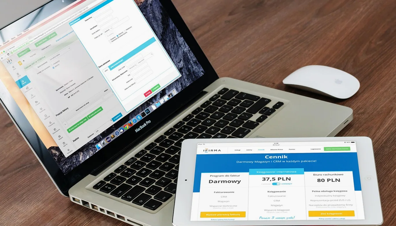 Macbook, laptop and ipad